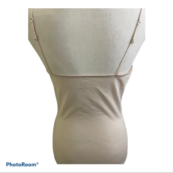 Yummie Tummies shaping tee size Medium. - Picture 5 of 6